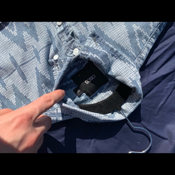 Asos size Medium Shirt - Picture 3 of 4